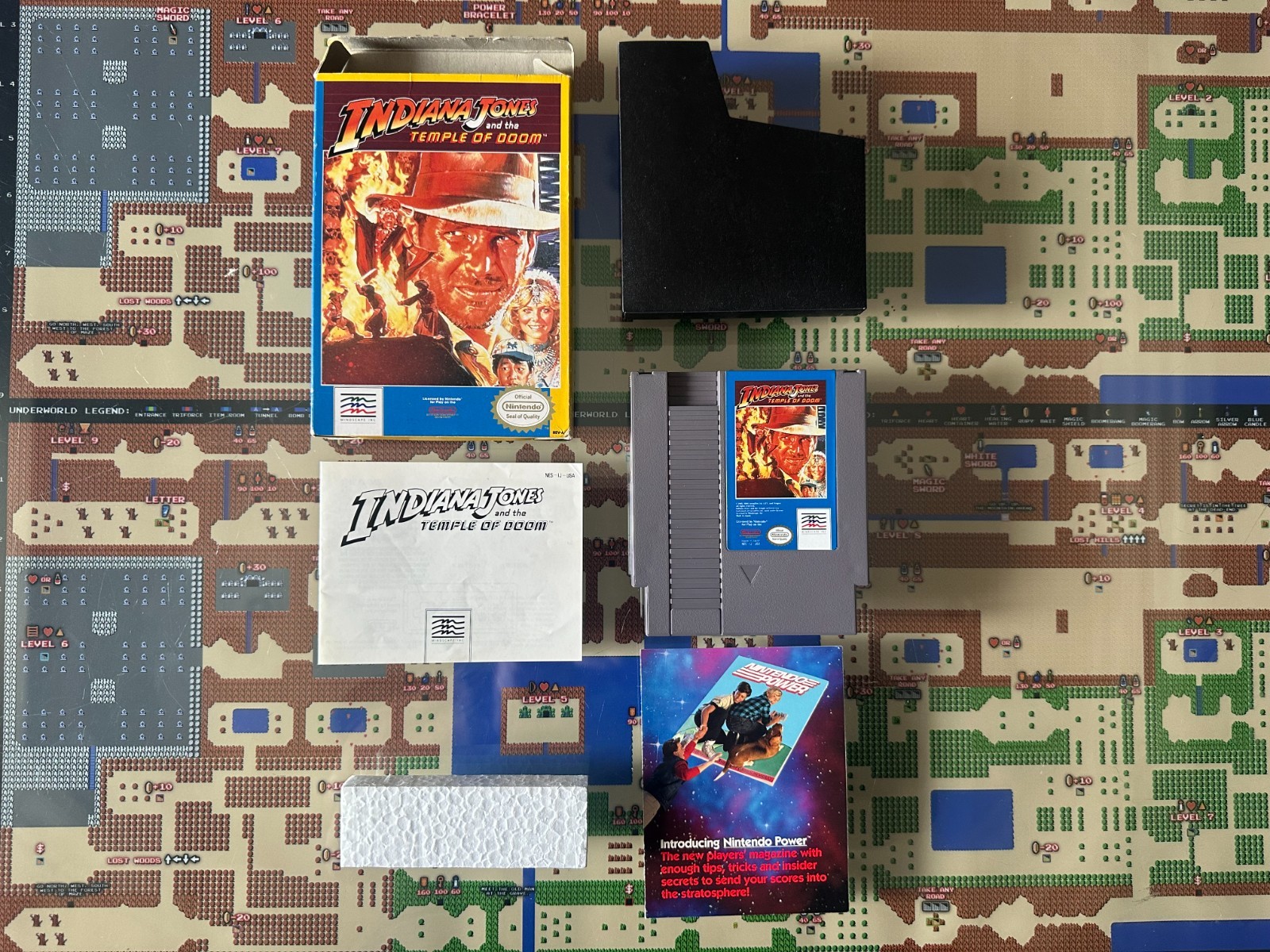 NES Nintendo Indiana Jones and the Temple of Doom Oval Seal CIB Complete in Box