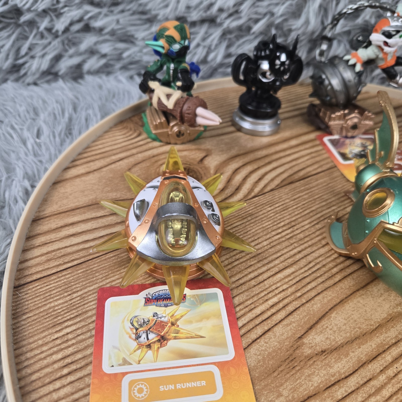 Lot Of 8 Skylanders Super Charges Figures Smash Hit Splat Sun Runner, Sea Shadow
