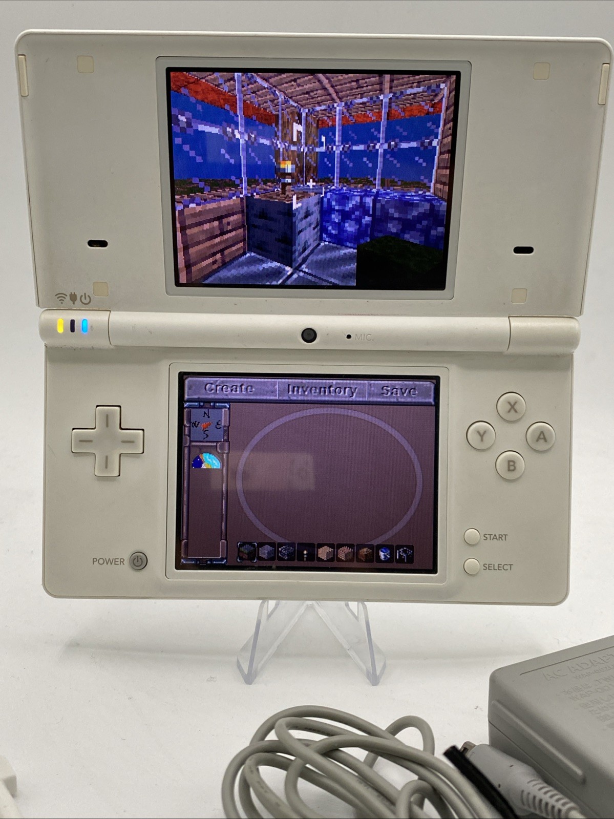 Nintendo DSi White Console Bundle w/ Charger & 16GB SD Card