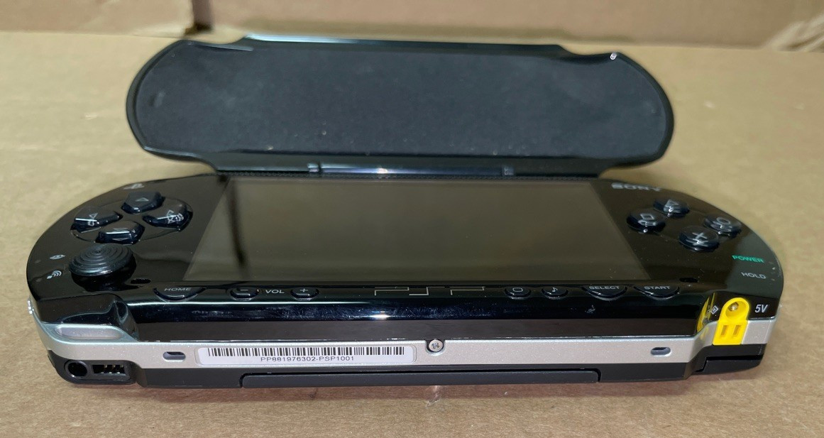 Sony PSP-1001 B2 Playstation Portable Console w/ Battery and Case – Used