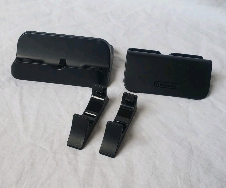 OEM Nintendo Wii U Black Gamepad Charging Dock Cradle Stand Console Holder Set