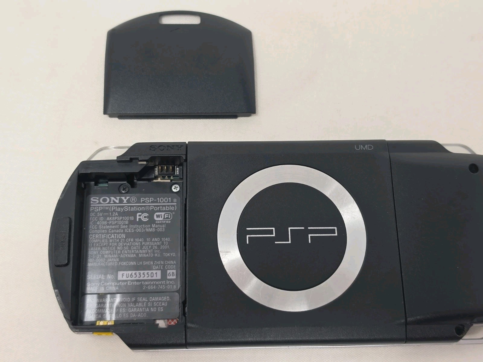 Sony PSP-1001 PlayStation Portable Console Black for Parts Repair Only Powers On