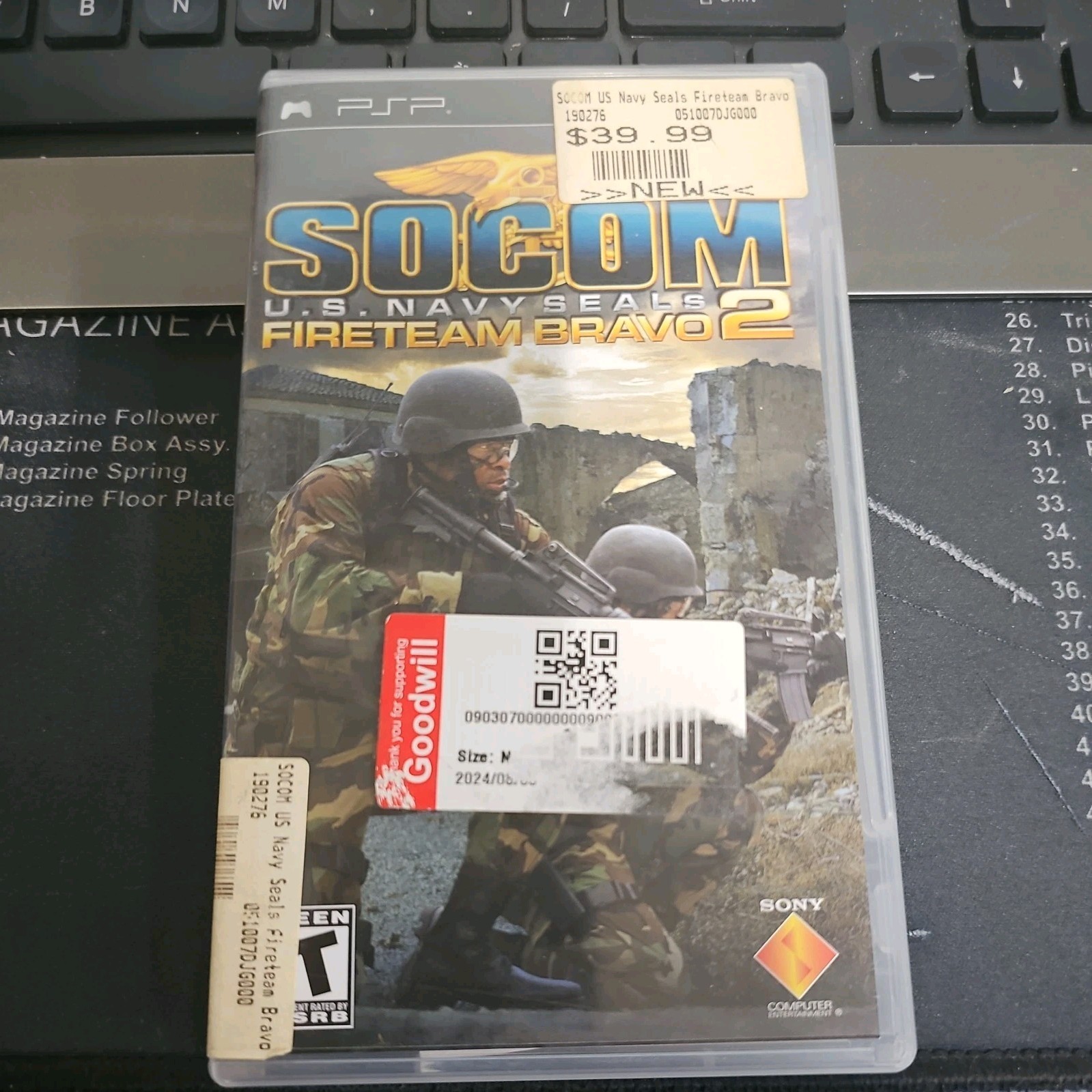SOCOM: U.S. Navy Seals Fireteam Bravo 2 (Sony PSP) 2006; CIB Complete