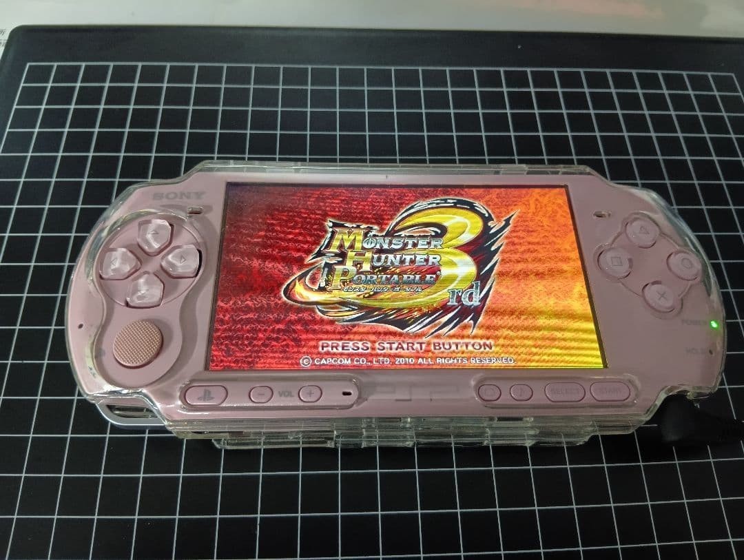 Excellent Sony PSP-3000 PSP 3000 Console Pink Region Free