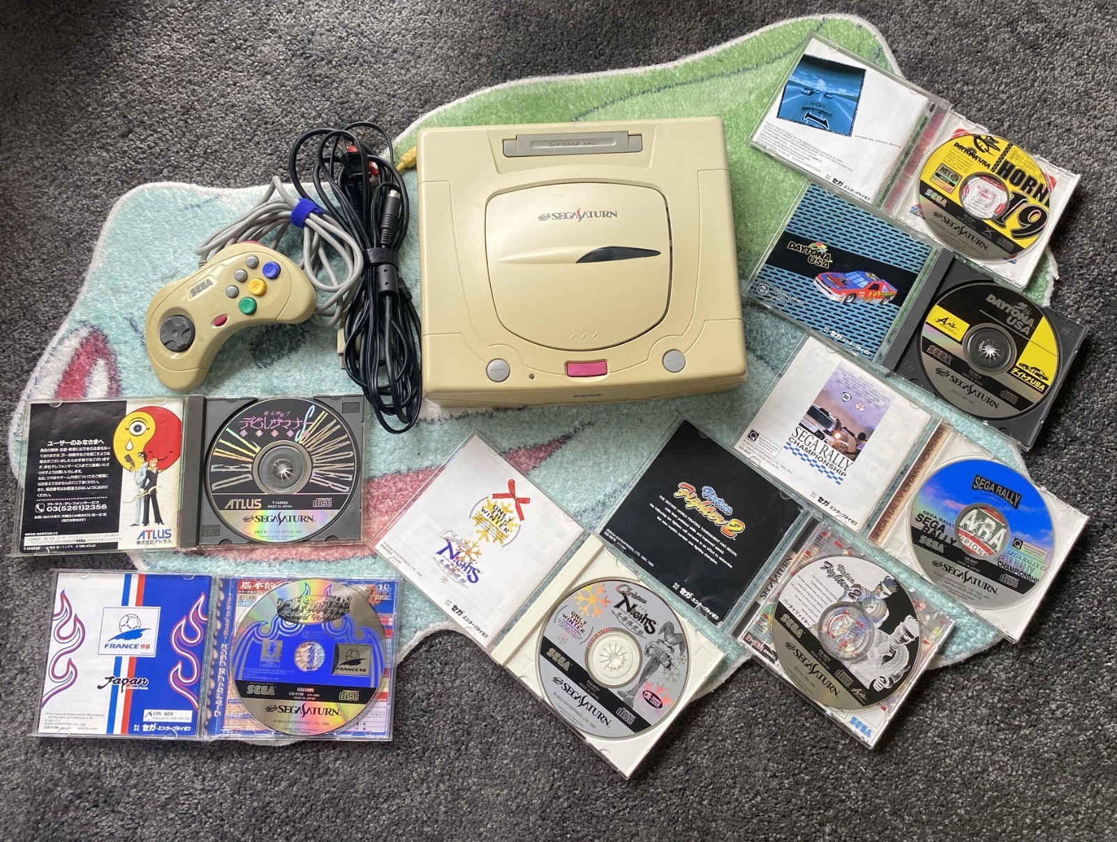 SEGA Saturn Bundle HST-3220 NTSC-J Boxed + 7 Games!!!
