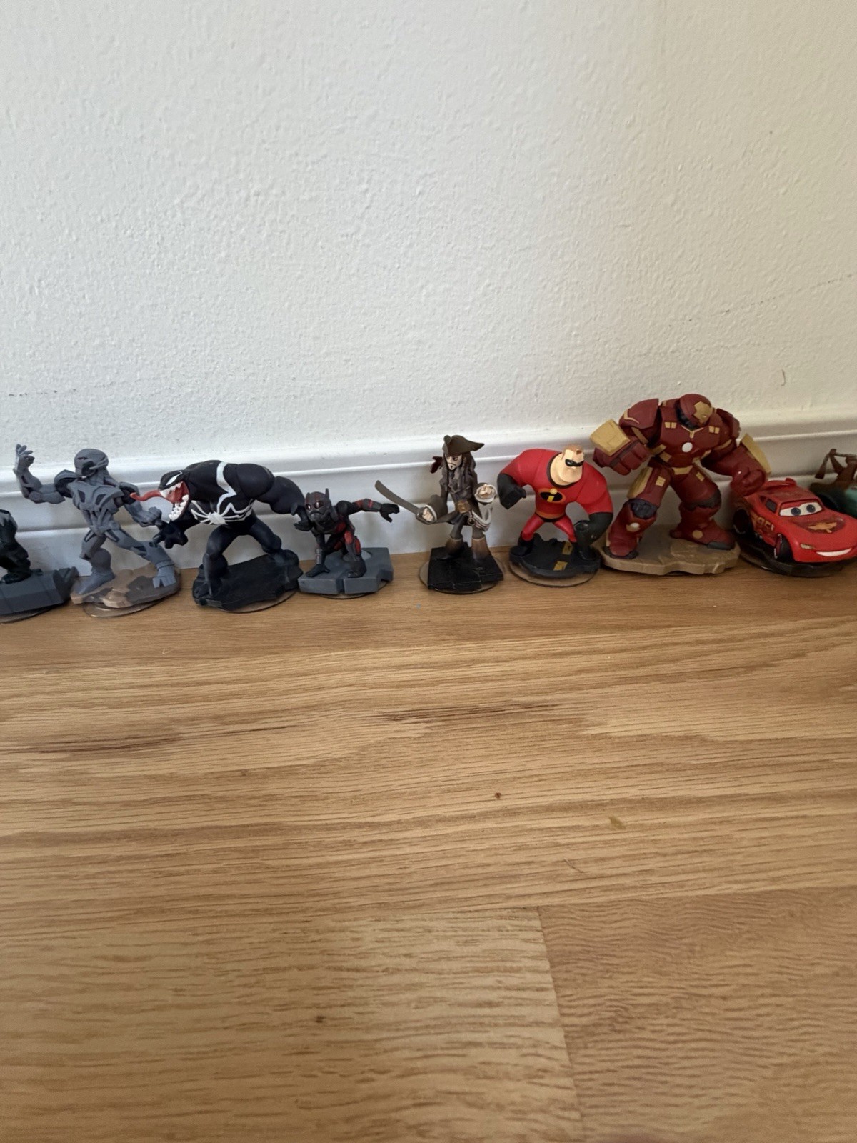 Disney Infinity PS3 Games 1.0 2.0 3.0 & Interactive Character Figure Pack Lot