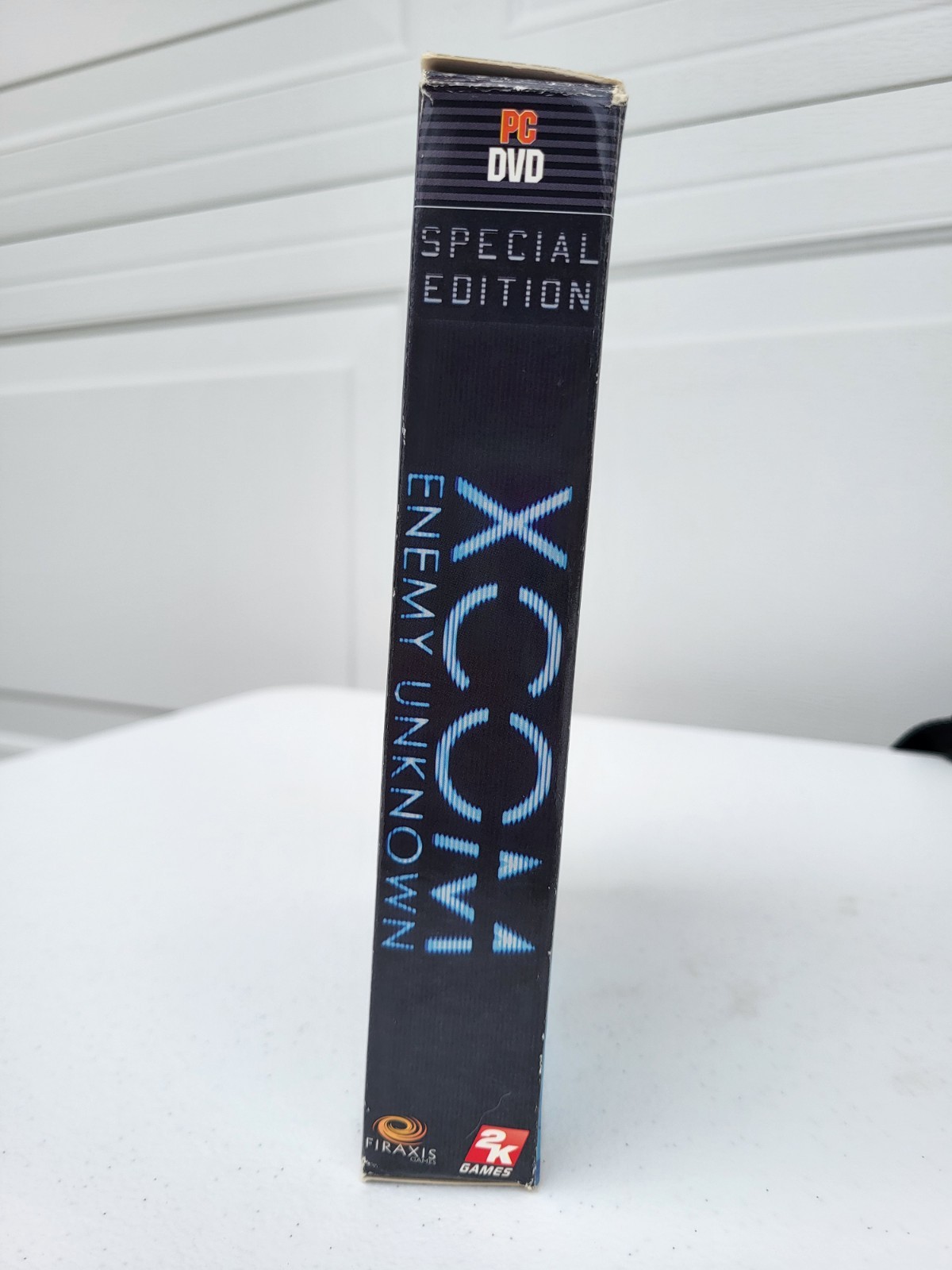 XCOM Enemy Unknown PC DVD Special Edition Complete CD, Book,Fold Out Poster