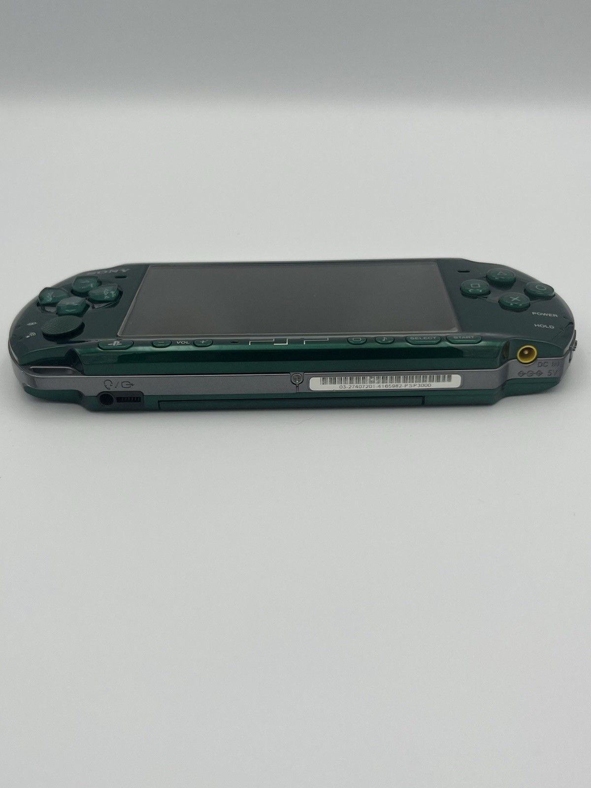 Sony PSP 3000 Console Spirited Green W/ New Battery & Charger Boxed 4GB SD Card