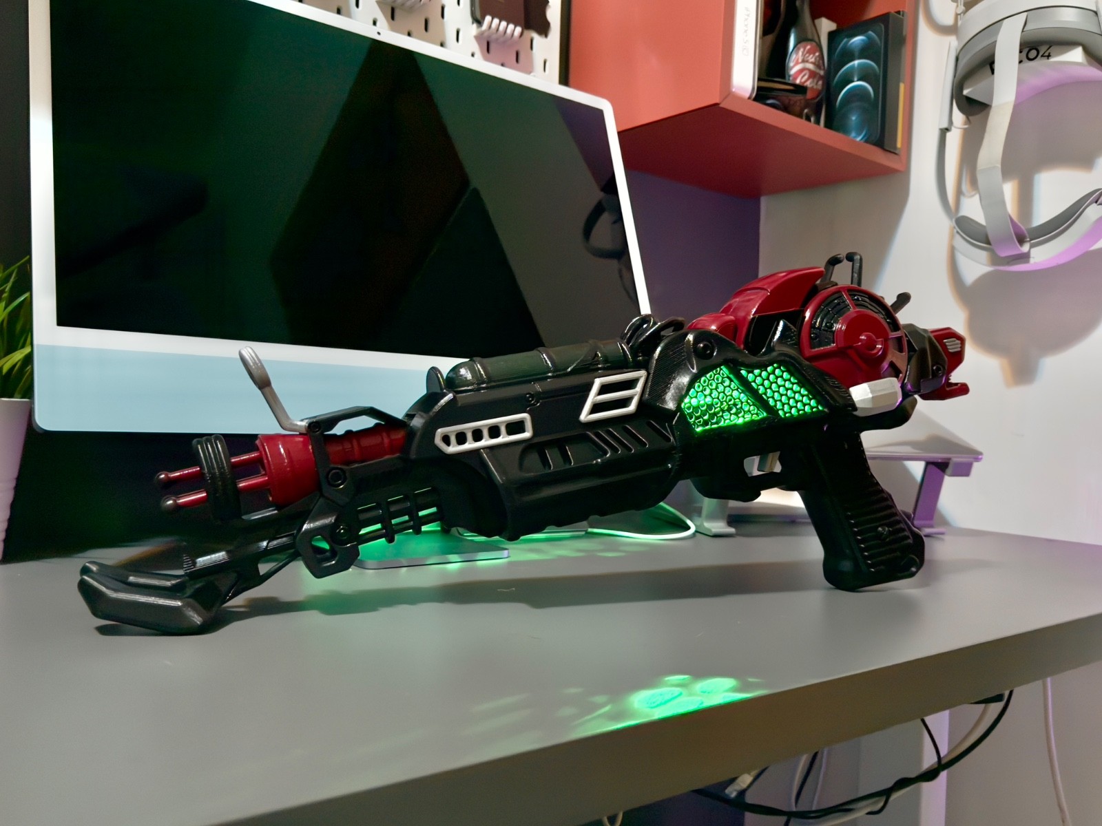 Raygun MK2 LED Replica 1/1 Scale Zombie