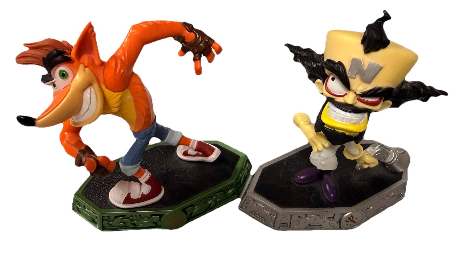 Activision Skylanders Crash Bandicoot & Dr. Neo Cortex Character Figures