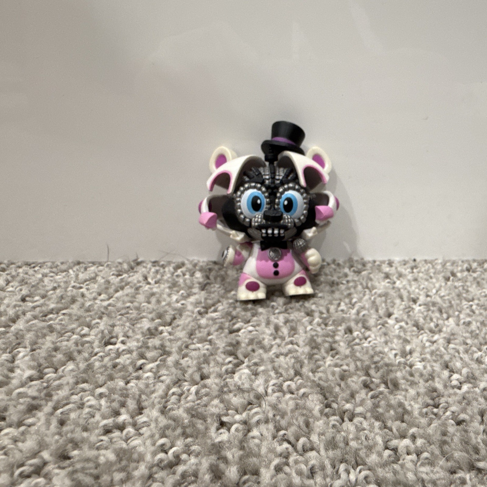 FUNKO Mystery Minis FNAF Jumpscare Funtime Freddy 1/12 Walmart Exclusive
