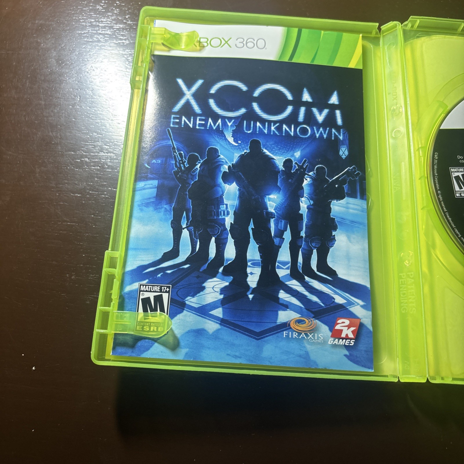 XCom Enemy Unknown (Microsoft XBOX 360, 2012) Game Complete With Booklet