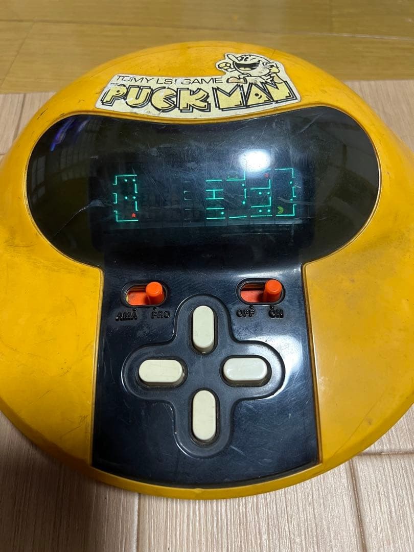 TOMY Puck Man LCD Handheld LSI Game Pac-Man Style Japan