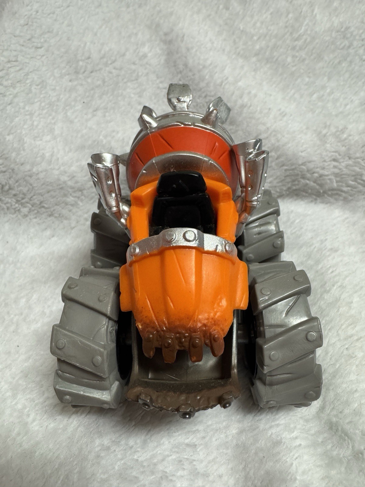 Skylanders Superchargers Shield Striker Vehicle Figure, thump truck, Sea Shadow