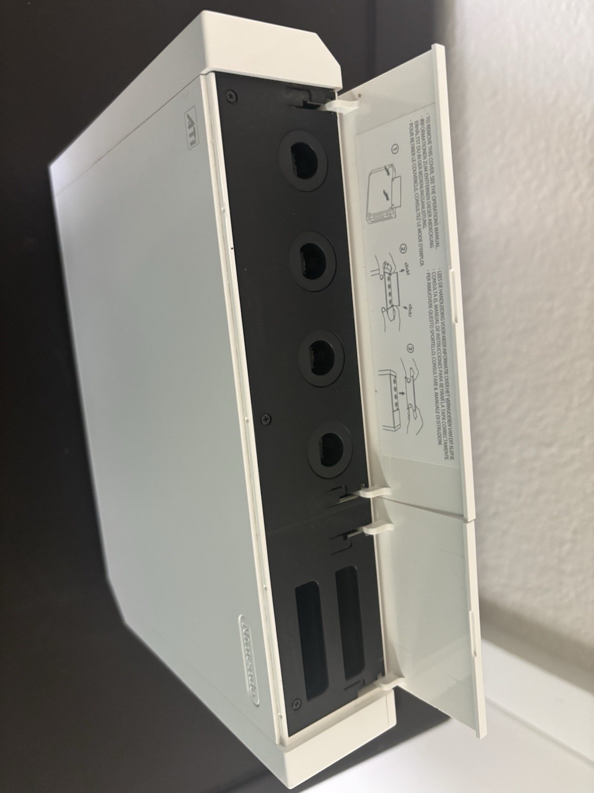 Nintendo Wii RVL-001 512 MB Home Console White (w/ original cables & manuals)