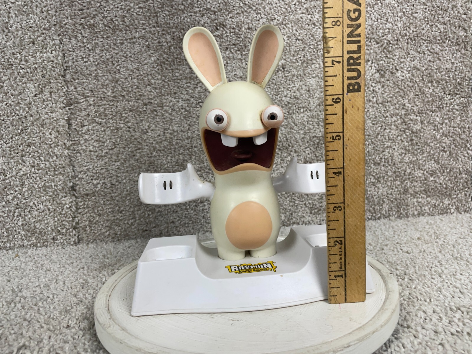 Mad Catz Rayman Raving Rabbids Wii Dual Charger RRR5762 White Untested