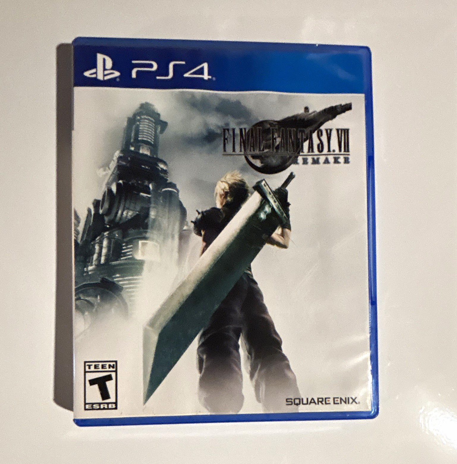 Square Enix Final Fantasy VII Remake + Manual PS4 Role Playing T-Teen