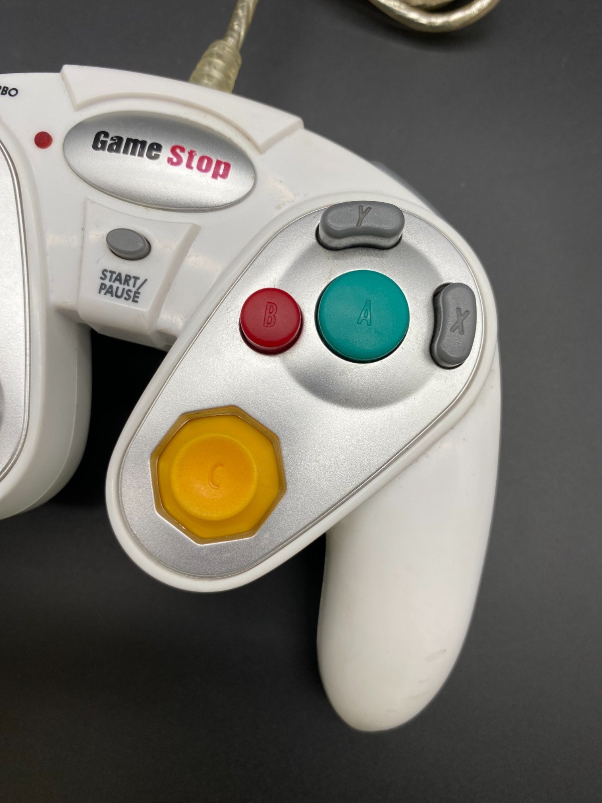 GameStop G3 Wired Controller For Nintendo GameCube White/Silver