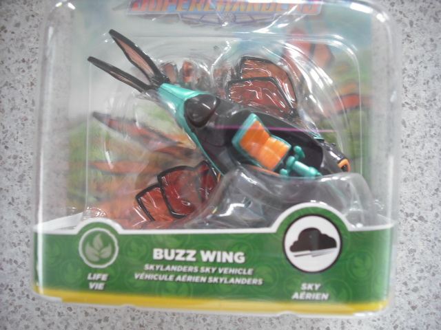 SKYLANDERS SUPERCHARGERS SKYLANDER BUZZ WING INTERACTIVE FIGURE