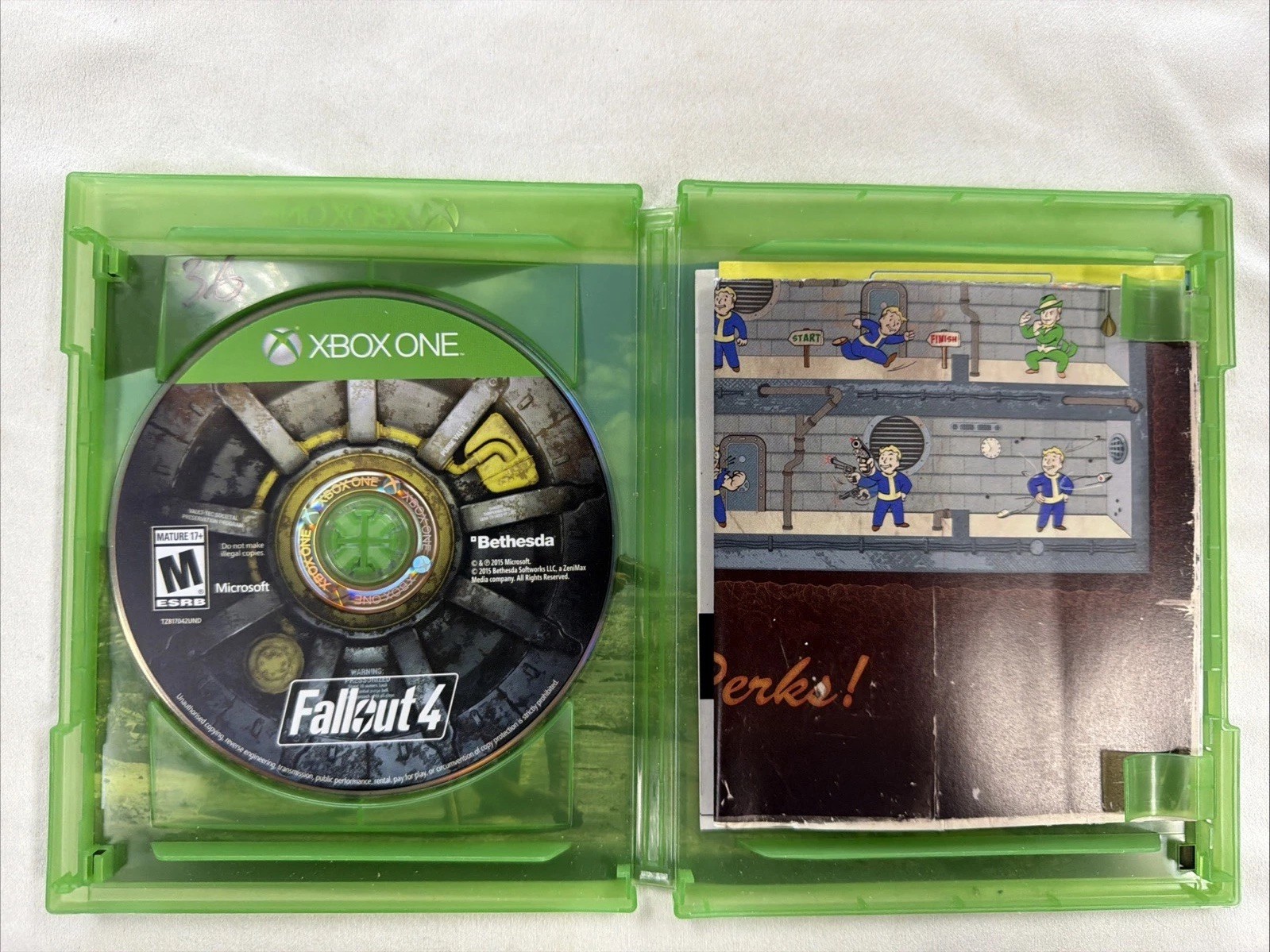 FALLOUT 4 (Xbox One/Series X, 2015) “MINT” – FREE Shipping!