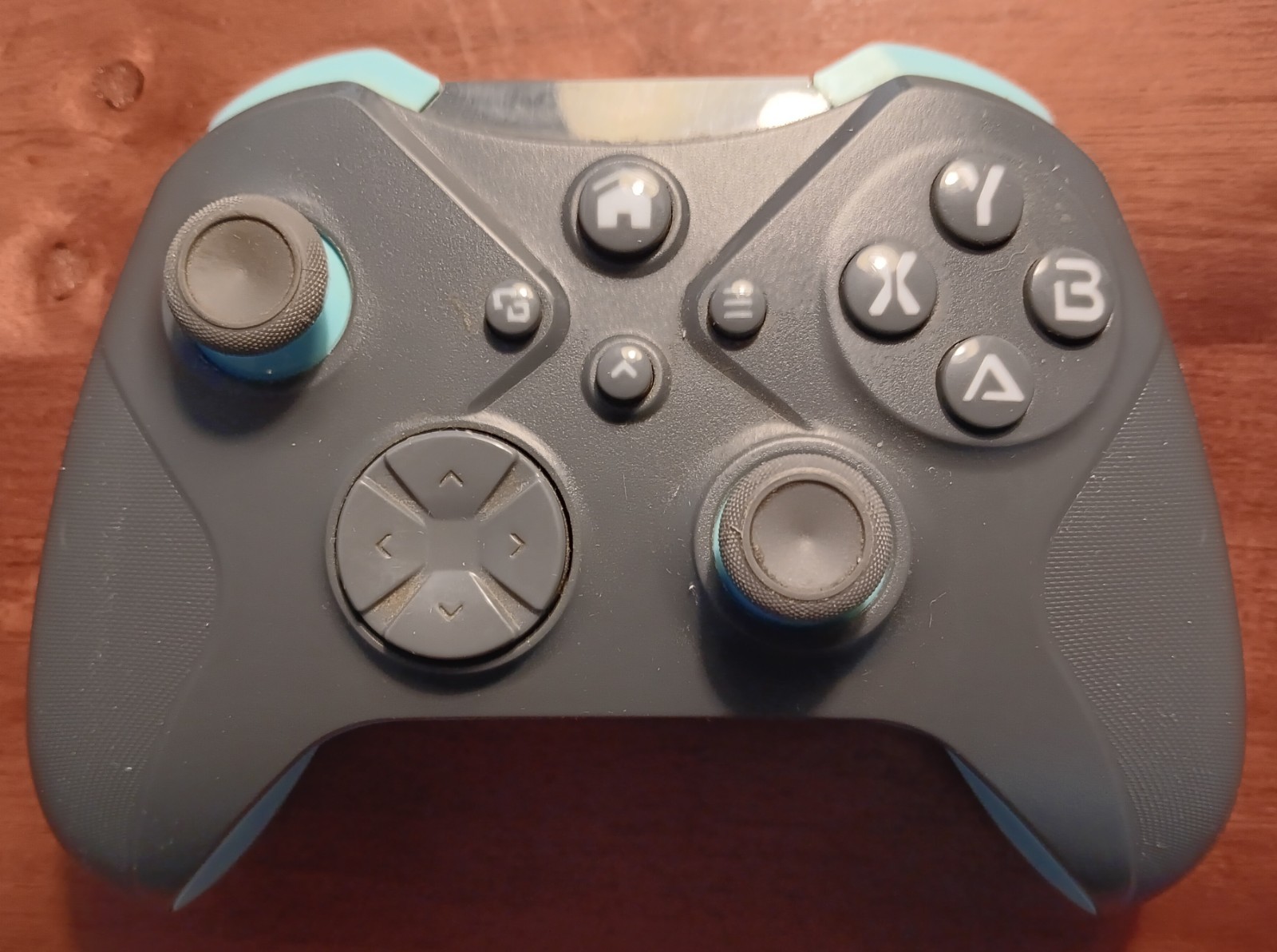 Lot of 2 Wireless Game Controllers for X-box One – Parts Only – Unbranded