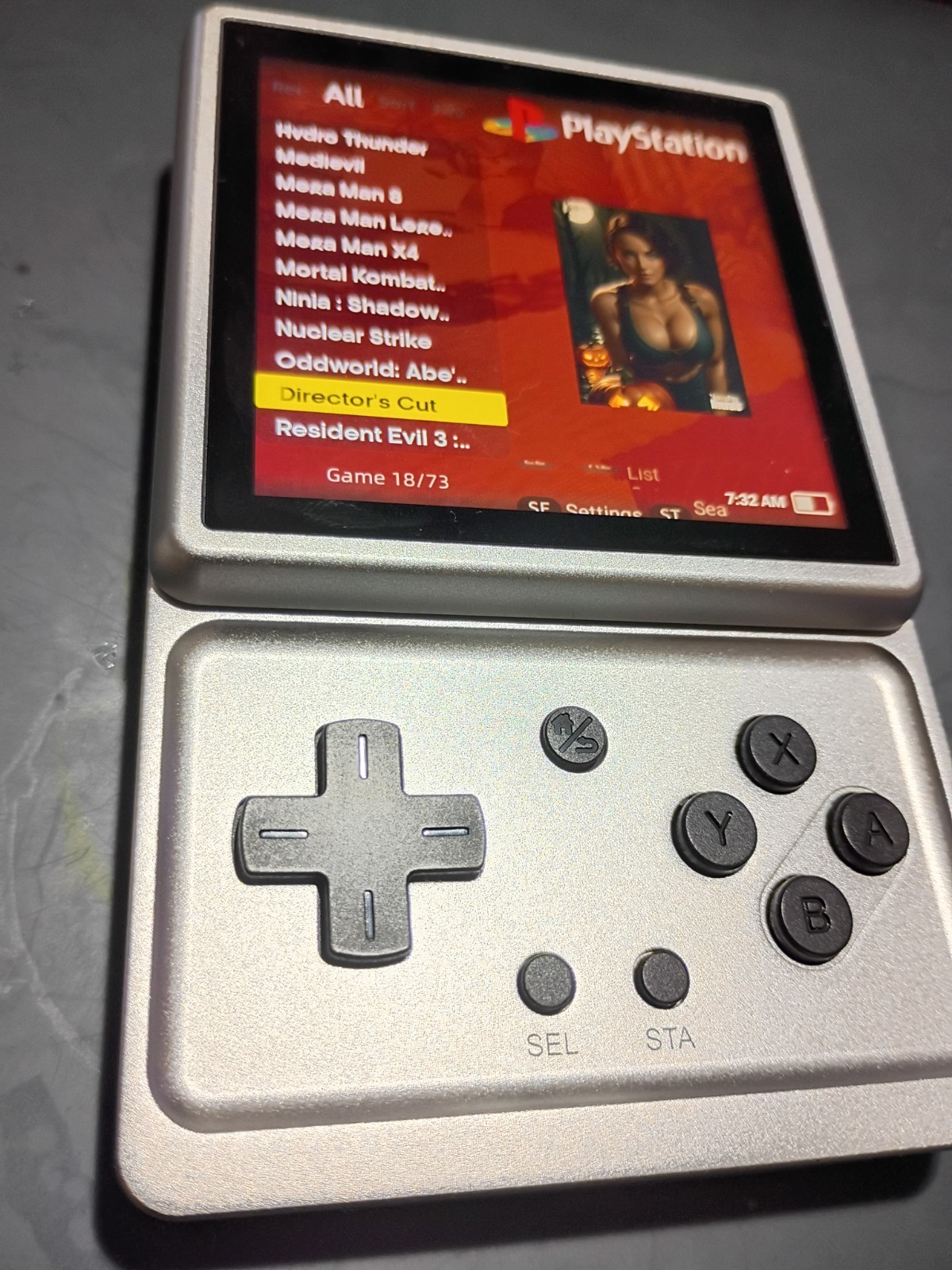 Anbernic – RG Rotate with a Custom 256GB Game Card ** Mint Condition**
