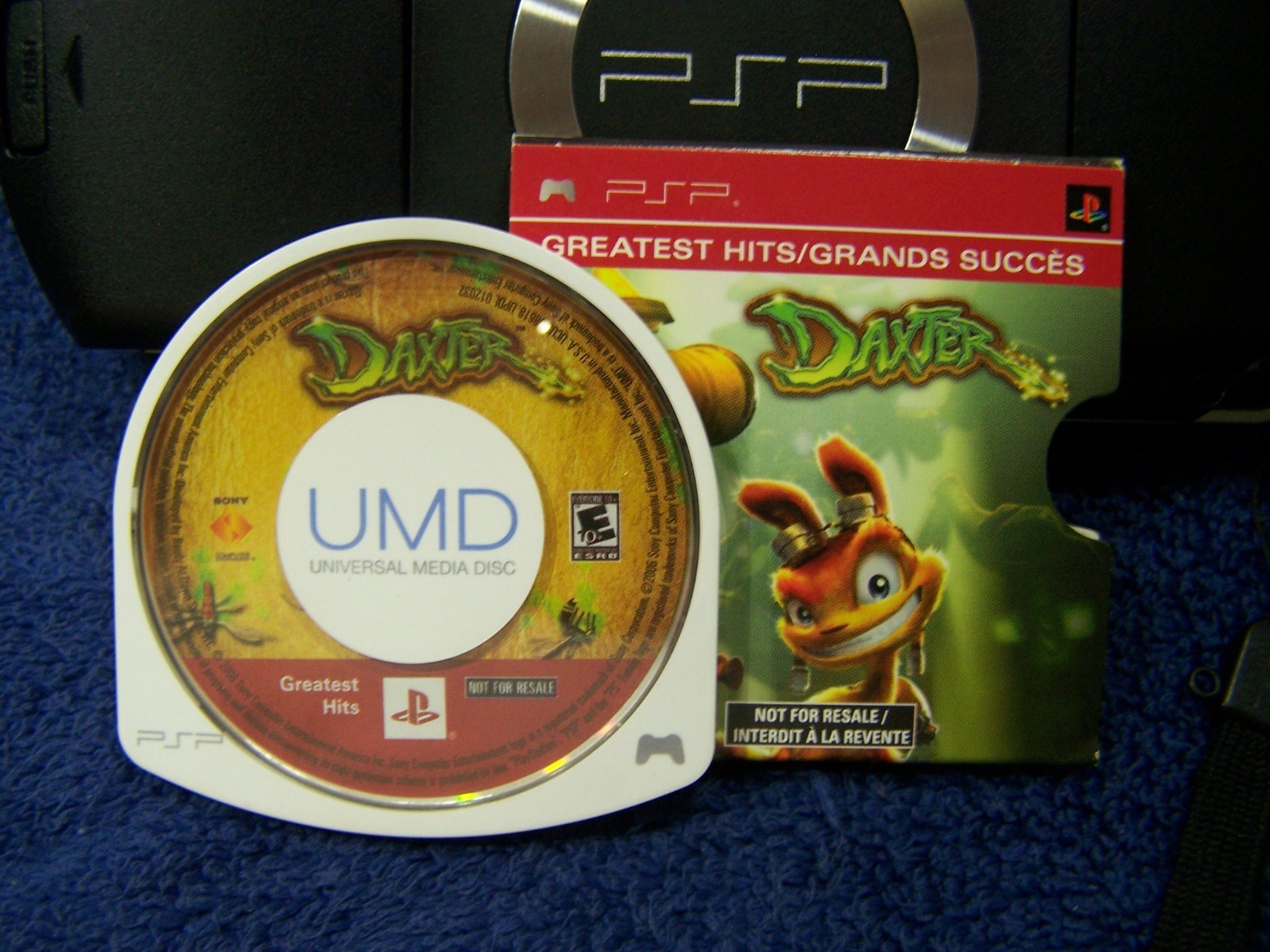 Sony PSP Black Model 1001 with Box, 32MB Card, Dexter Game, Power Cord, Tested