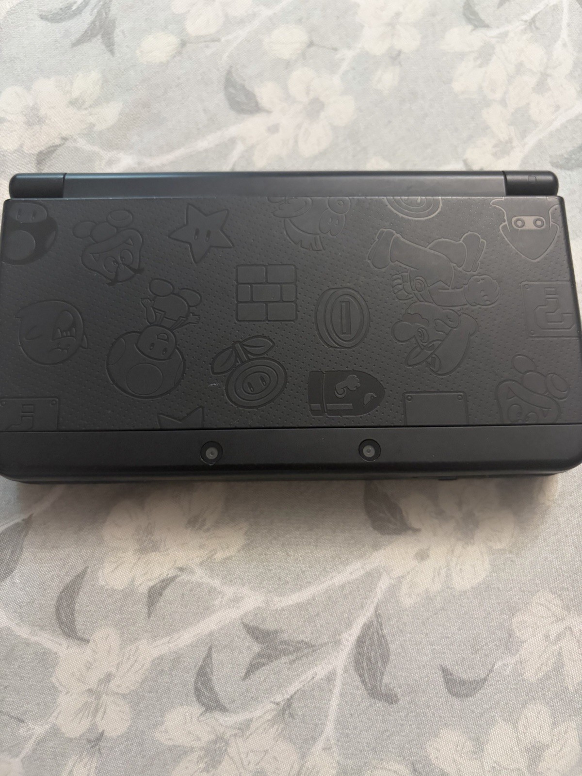 Nintendo 3DS Original Super Mario Edition 4GB Handheld System – Black