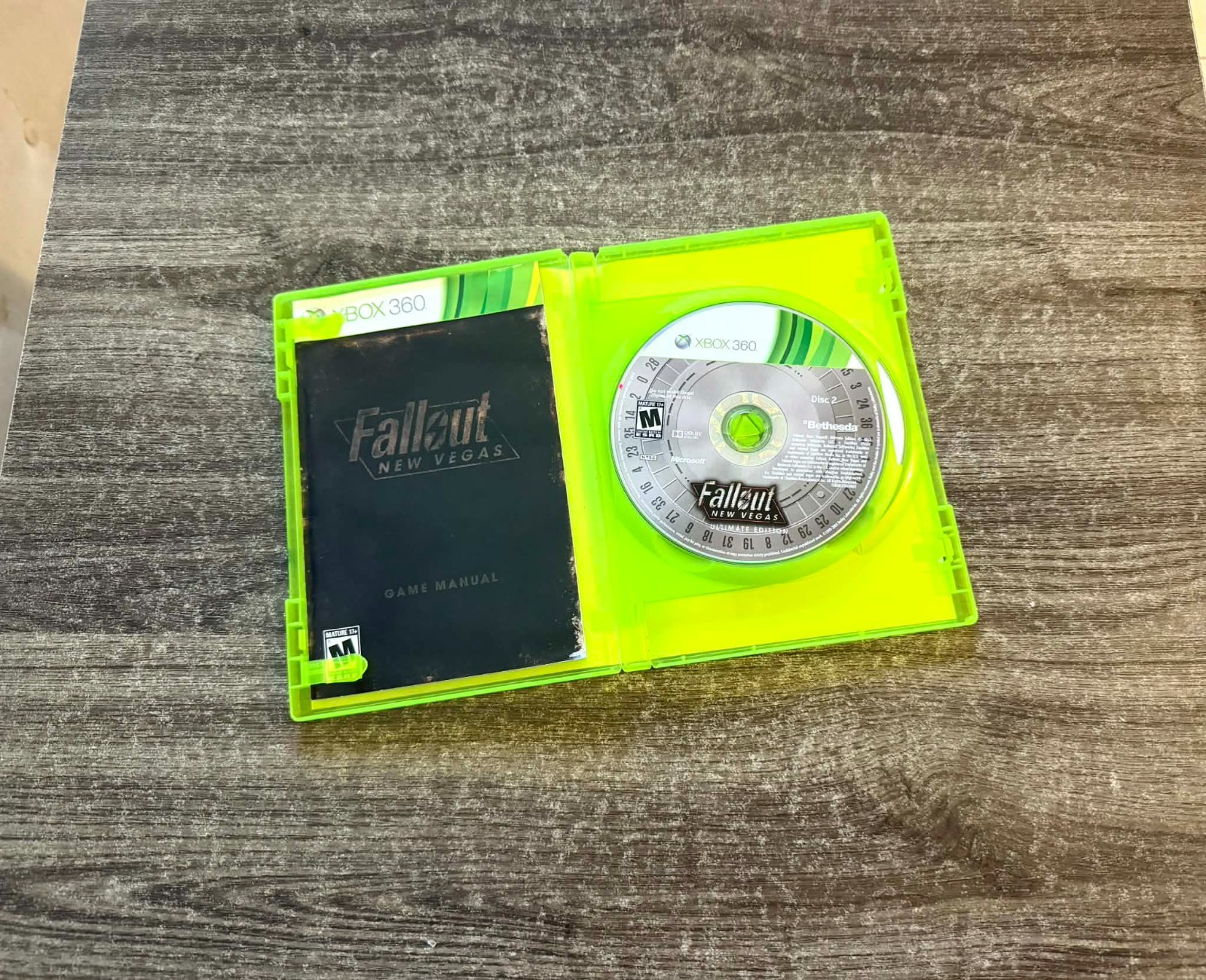 Fallout: New Vegas Ultimate Edition (Xbox 360, 2012) COMPLETE! Tested & Working!