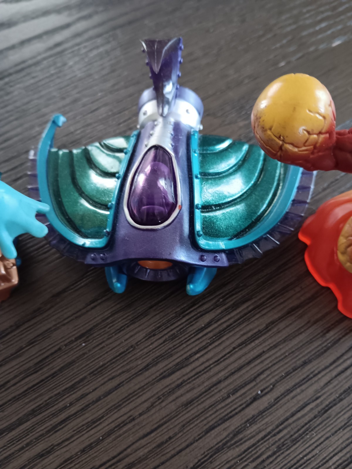 Skylander Deep Dive Gill Grunt- Vehicle Sea Shadow- Eruptor