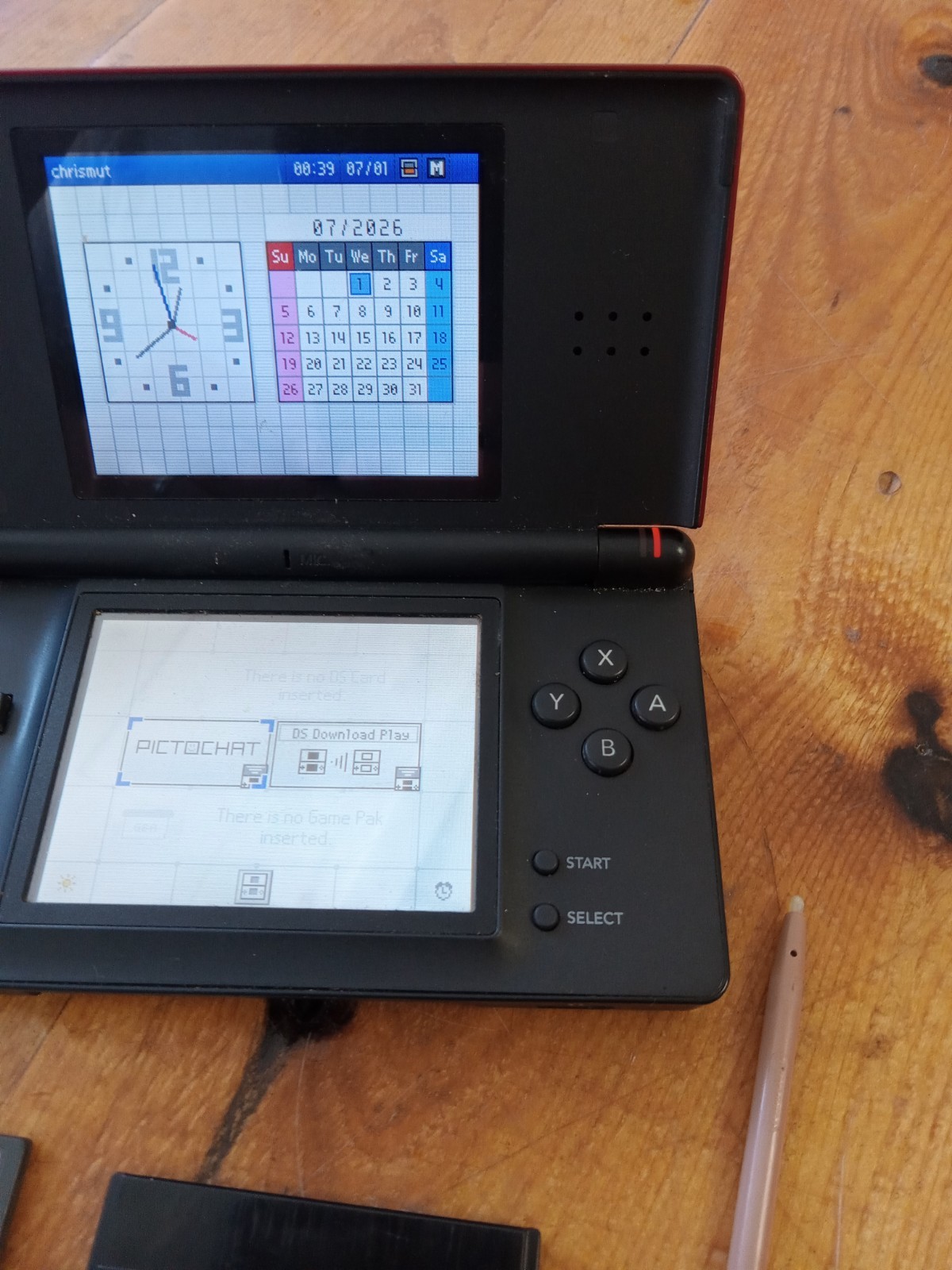 Nintendo DS Lite Handheld Gaming Console Crimson Red w Black TESTED & WORKING