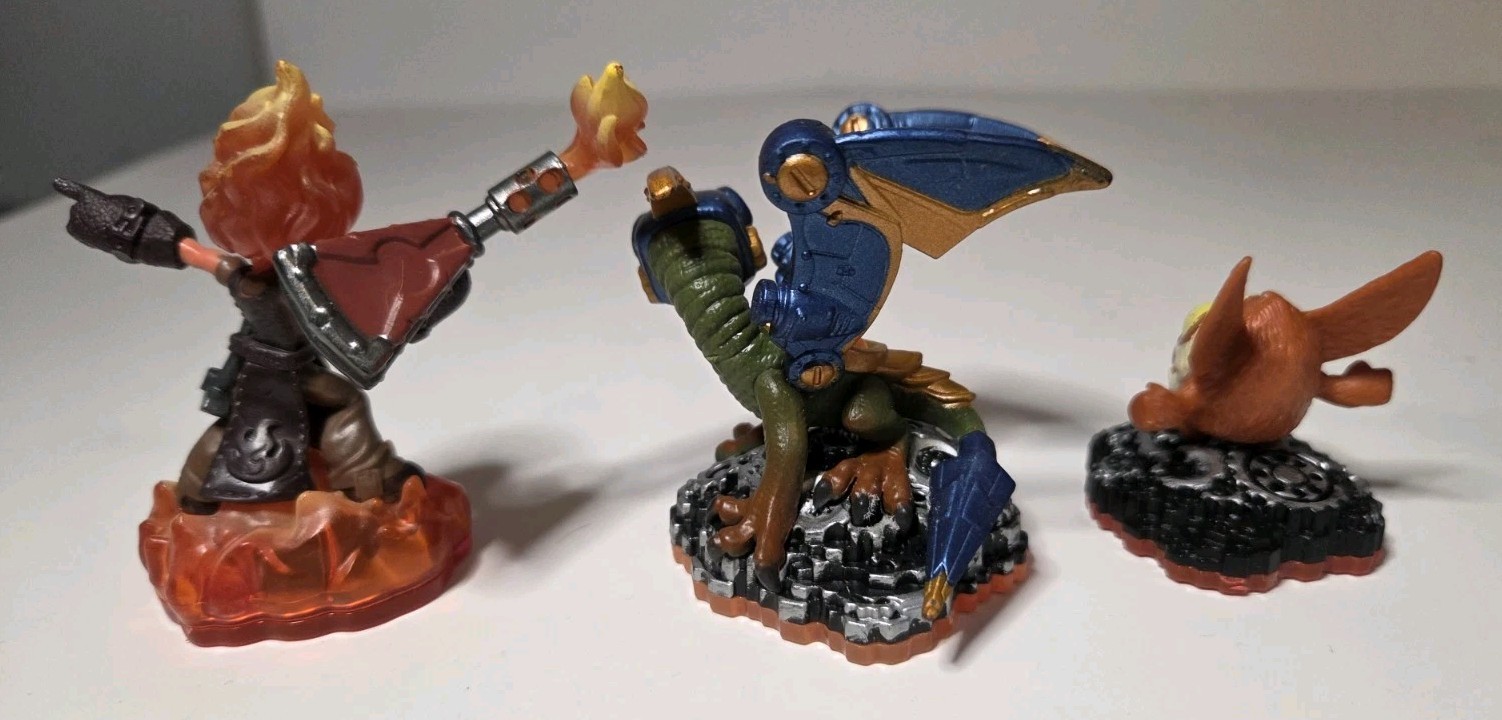 Skylander Lot Of 5 Trigger Snappy Fist Bump Torch Drobot Gill Grunt Activision