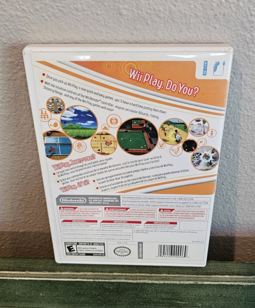 Nintendo Wii Play Wii E NTSC-U/C Sports Mixed Sports Game Disc w/ Case & Manual