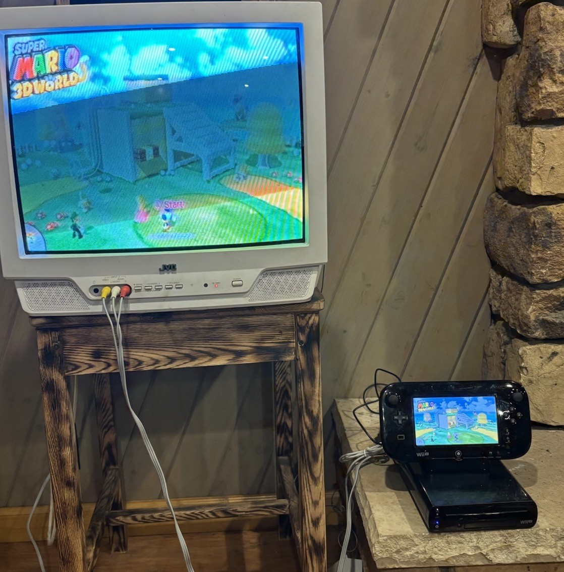 Nintendo Wii U 32GB Deluxe Console w/GamePad, Sensor Bar, Charger Dock, & Cables