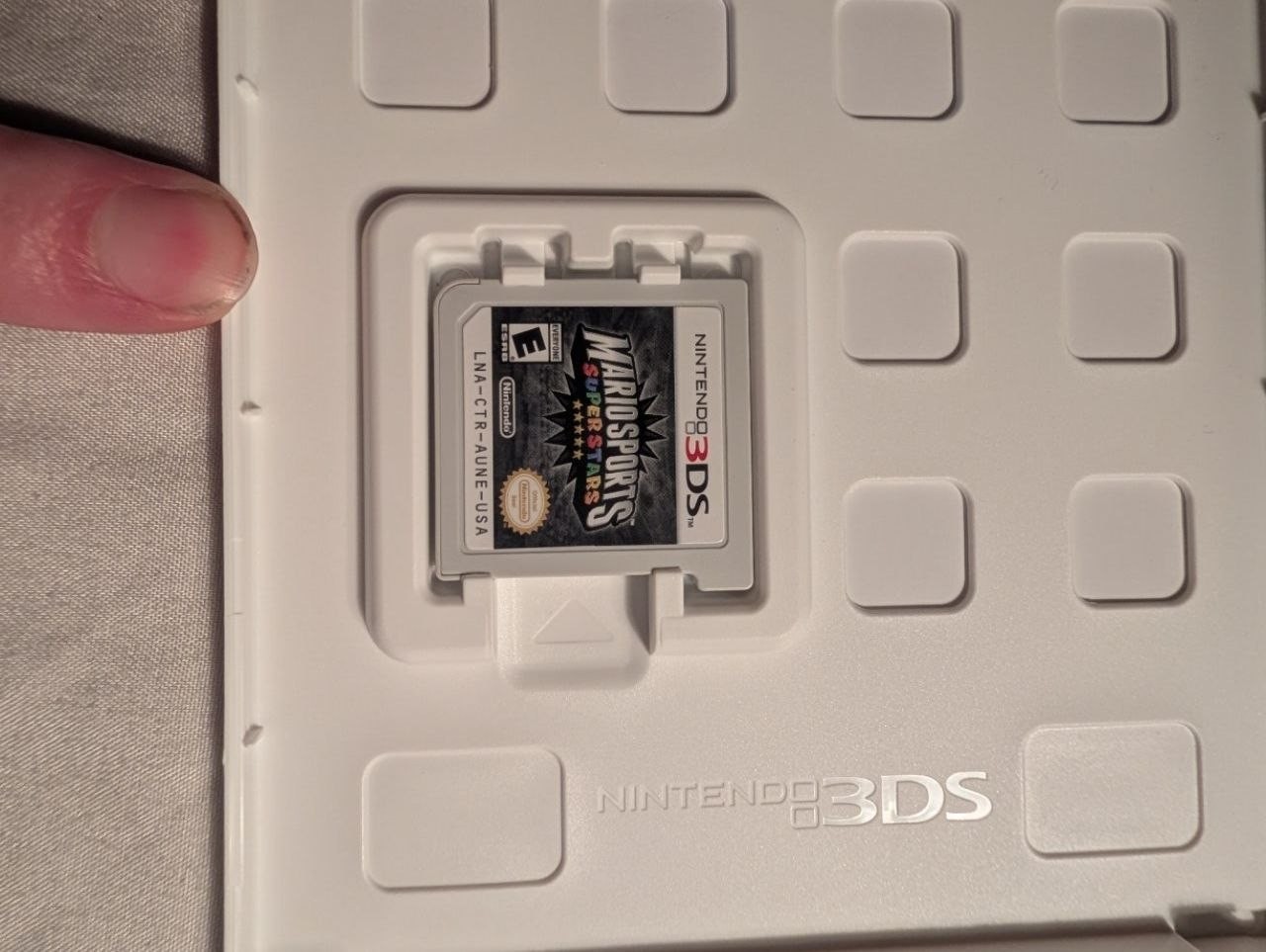 Mario Sports Superstars Nintendo 3DS Game w/ Case Authentic