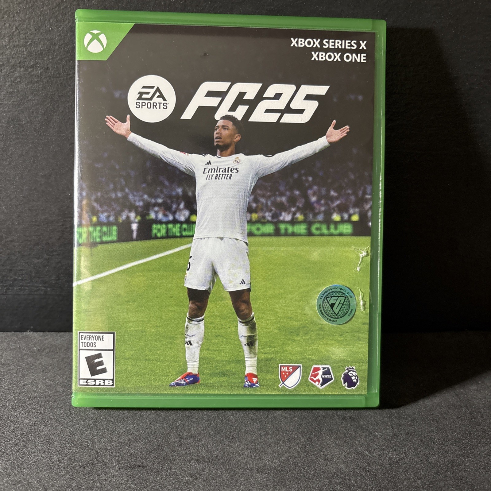 EA Sports FC 25 – Microsoft Xbox Series X|S