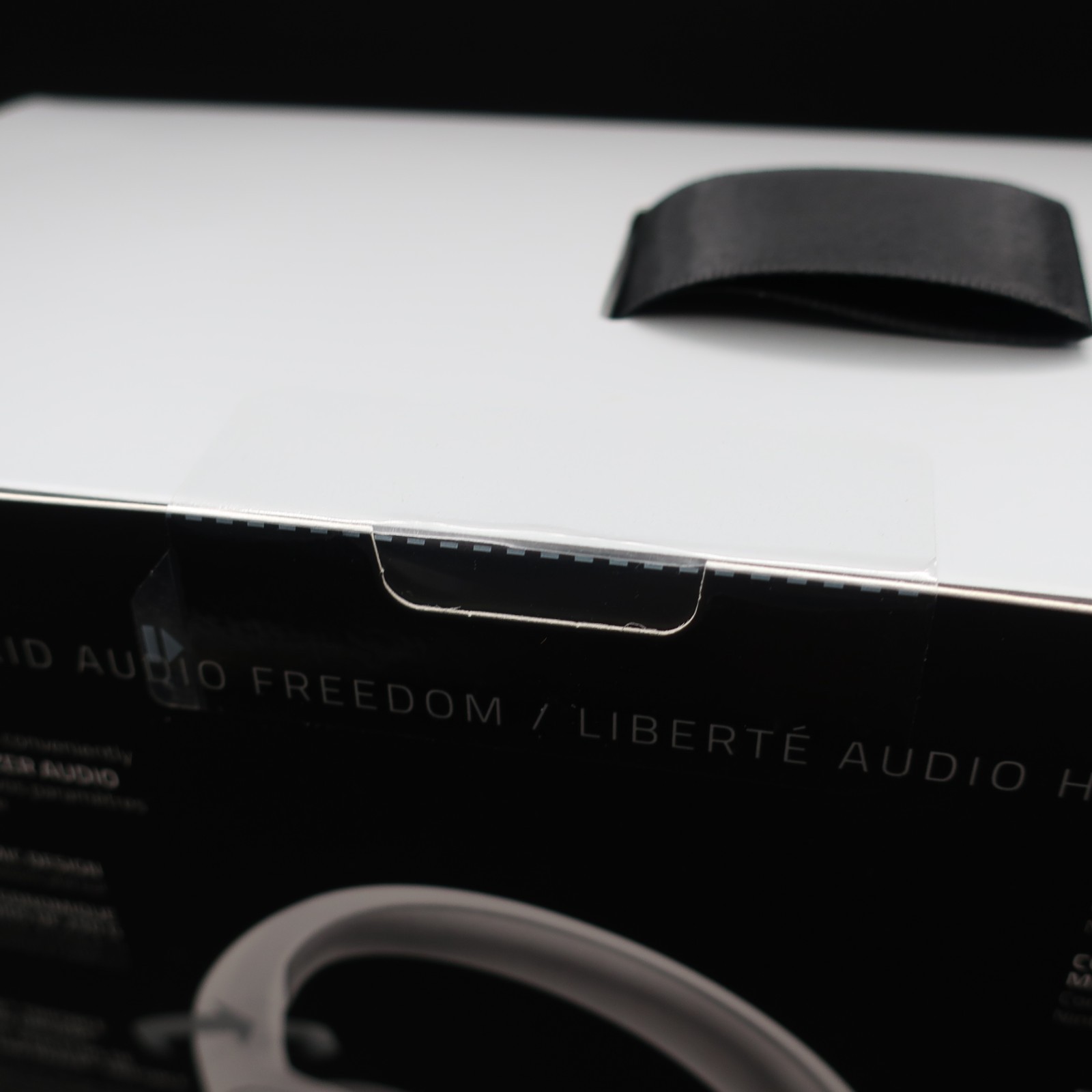 New Razer Barracuda X Mercury White RZ04-0443 Wireless Headset Multi-Platform
