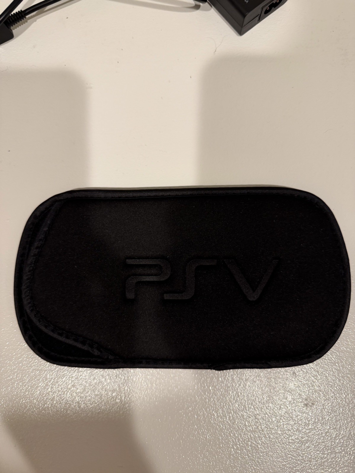 Excellent Condition Sony PS Vita 1000 PCH-1000 OLED 64GB SD Card CIB With Box