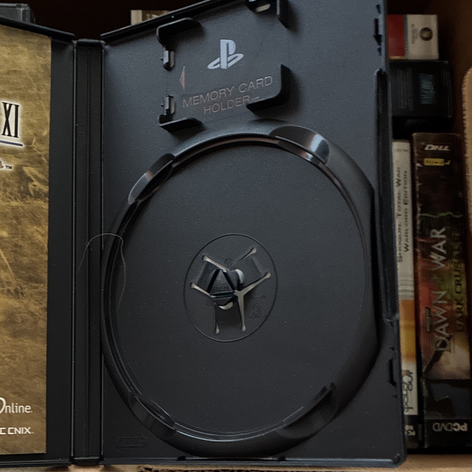 Square Enix Final Fantasy XI Treasures of Aht Urhgan PlayStation 2 DVD Keep Case