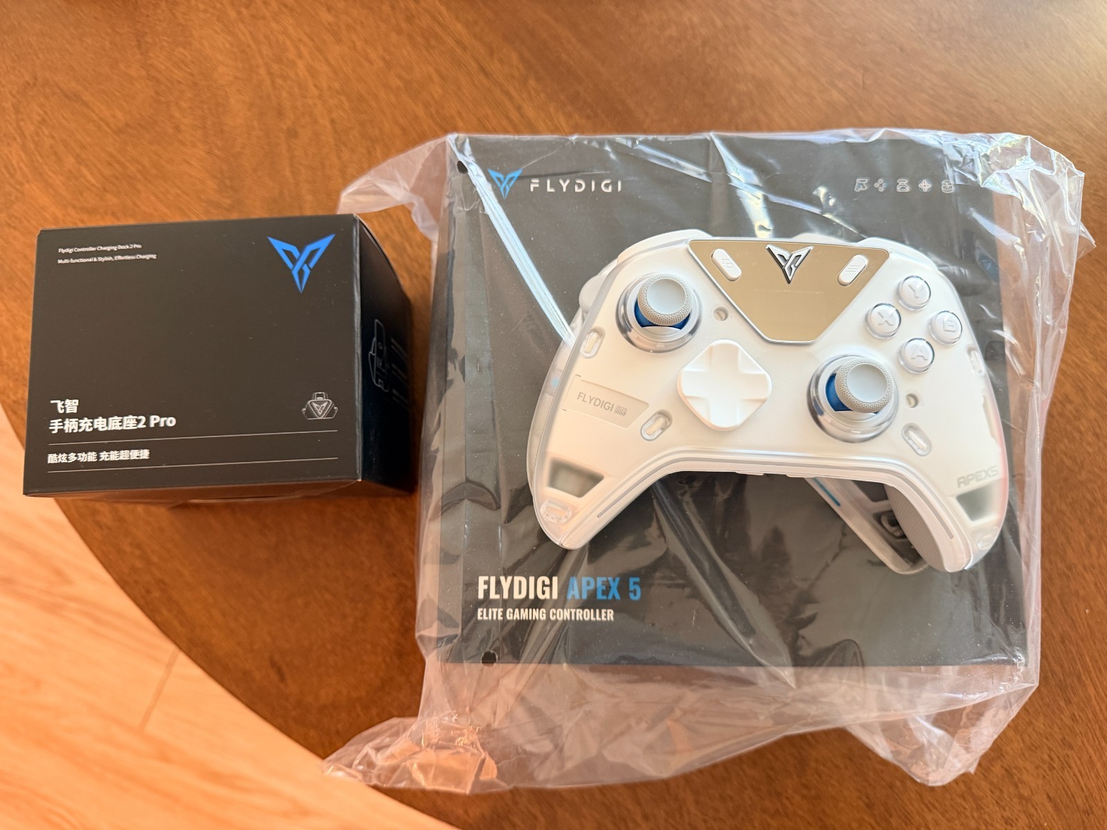 Flydigi Apex 5 Wireless Game Controller Gamepad with Charger dock for PC