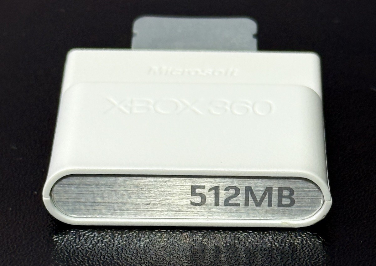 OEM Microsoft Xbox 360 512MB Memory Unit Memory Card White Genuine