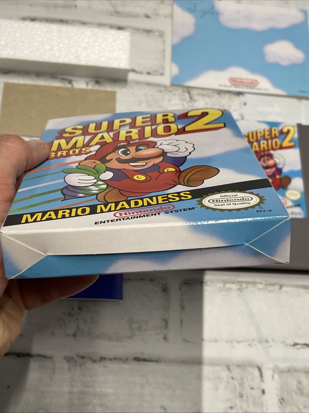 Nintendo NES Super Mario Bros 2 Oval Complete CIB Vintage EXCELLENT Tested Game