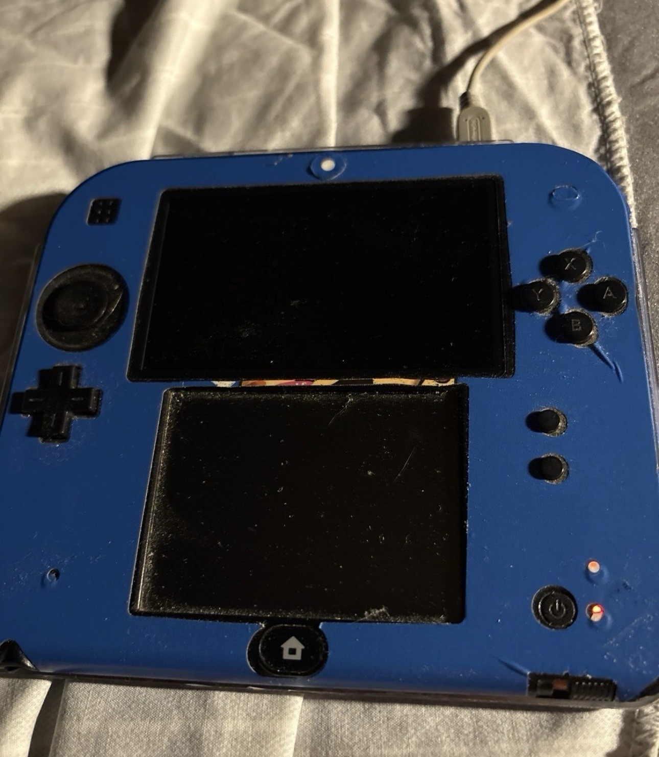 Nintendo Blue 2DS (Fully Working, Few Flaws) (SD not included) (SEE PICS)