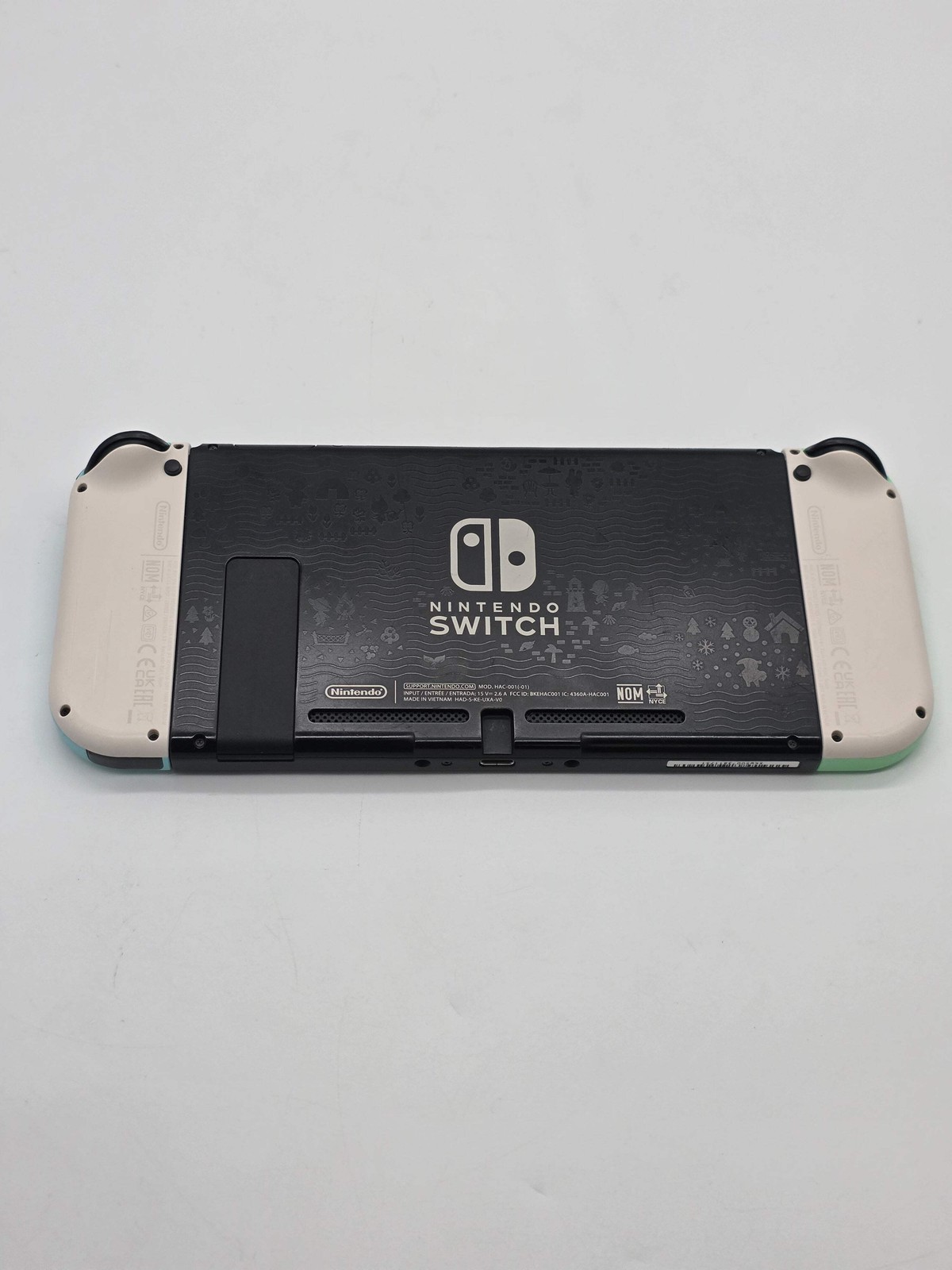 Nintendo Switch HAC-001(-01) Animal Crossing Edition 32GB w/ Joy-Cons