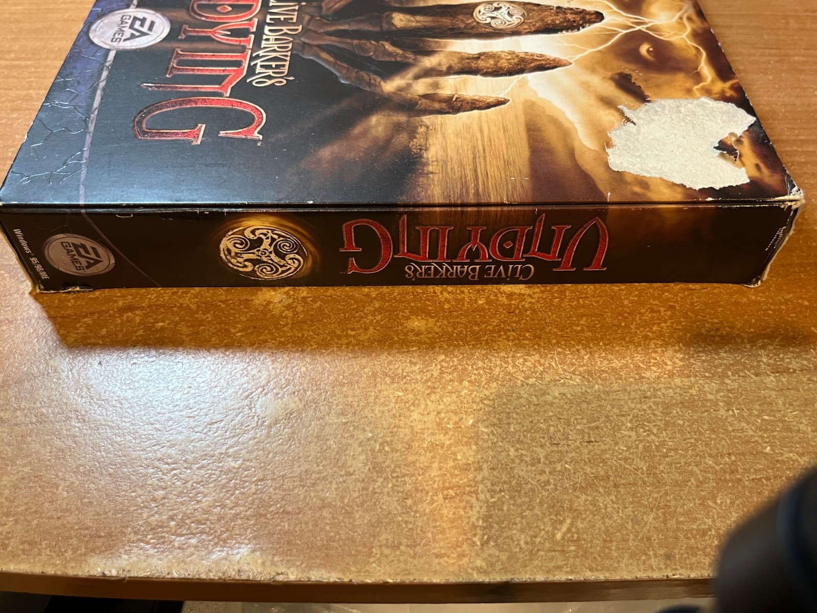 Clive Barker’s Undying 2001 PC Big Box CD-ROM Horror FPS Complete