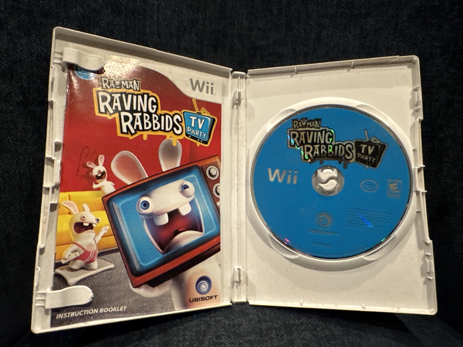Rayman Raving Rabbids: TV Party (Nintendo Wii, 2008) Complete In Box CIB Tested