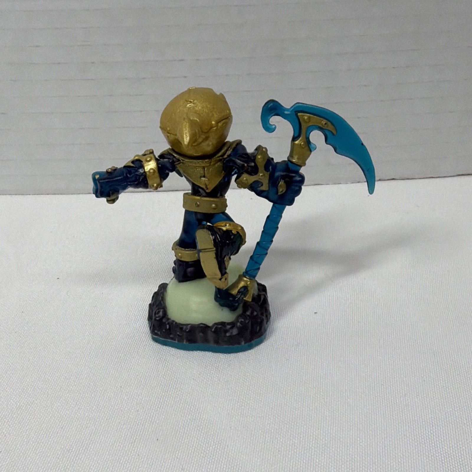 Skylanders SWAP Force Lot of 7 – Legendary LightCore Grim Creeper, Kickoff &