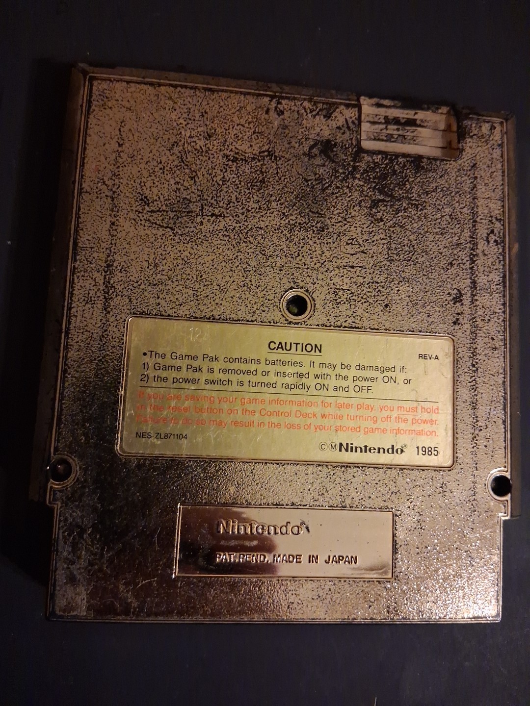 Legend of Zelda (Nintendo, NES, 1988) 3 Screw Gold Cartridge