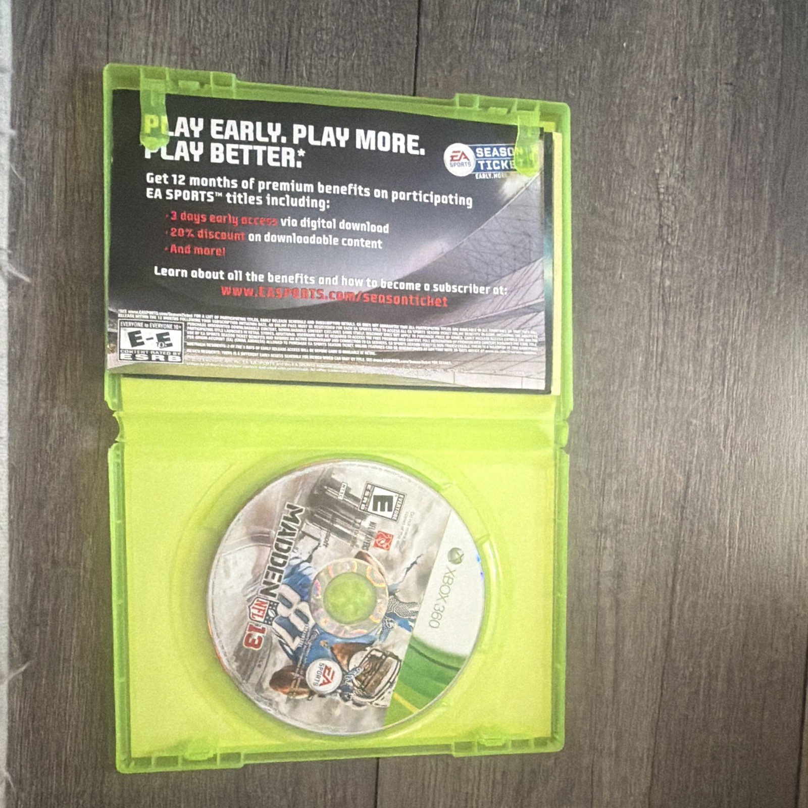EA Sports Madden NFL 13 Xbox 360 2012 NTSC-U/C E Better w/ Kinect