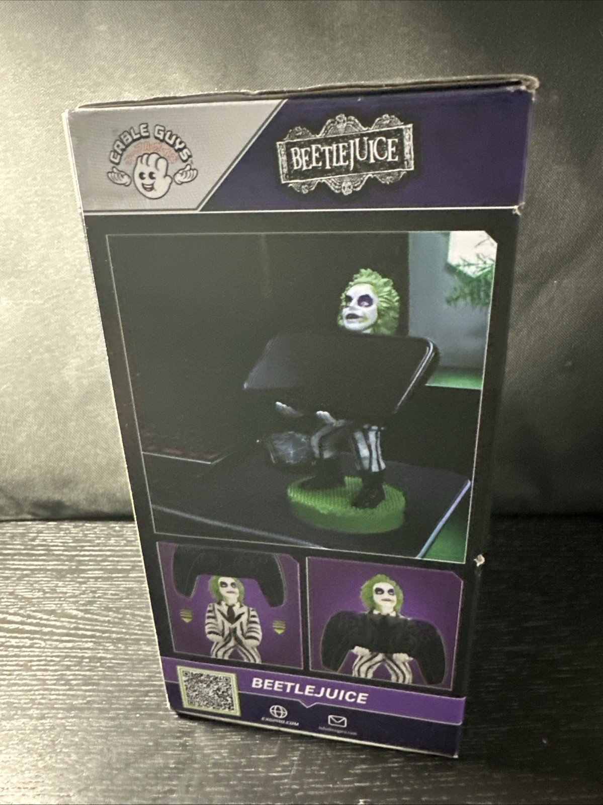 Beetlejuice PS3 PS4 PS5 XBOX NES Controller Stand Mobile Smart Phone Holder NIB